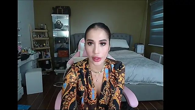 aya saki online show from 02.04.25