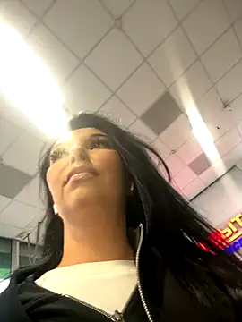 Snapshot of Tisha_Busty chatting on 10.24.25 Tisha Busty online show from 10.24.25