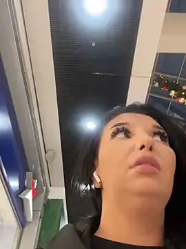 Snapshot of Tisha_Busty chatting on 11.29.25 Tisha Busty online show from 11.29.25