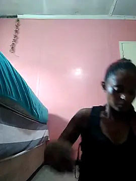 Snapshot of sweets_80 chatting on 01.08.25 sweets 80 online show from 01.08.25