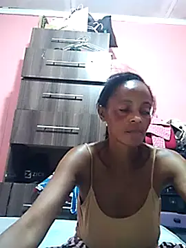 Snapshot of sweets_80 chatting on 01.10.25 sweets 80 online show from 01.10.25