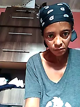 Snapshot of sweets_80 chatting on 01.13.25 sweets 80 online show from 01.13.25