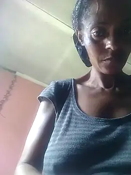 Snapshot of sweets_80 chatting on 01.14.25 sweets 80 online show from 01.14.25