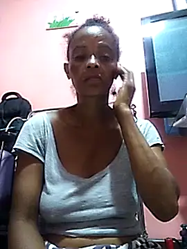 Snapshot of sweets_80 chatting on 02.09.25 sweets 80 online show from 02.09.25