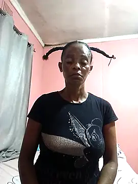 Snapshot of sweets_80 chatting on 02.18.25 sweets 80 online show from 02.18.25