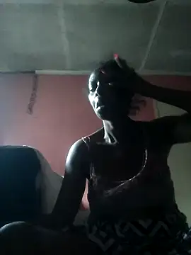 Snapshot of sweets_80 chatting on 03.08.25 sweets 80 online show from 03.08.25