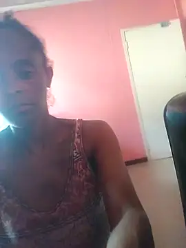 Snapshot of sweets_80 chatting on 03.08.25 sweets 80 online show from 03.08.25