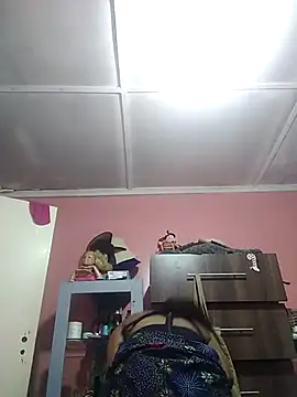 Snapshot of sweets_80 chatting on 03.11.25 sweets 80 online show from 03.11.25