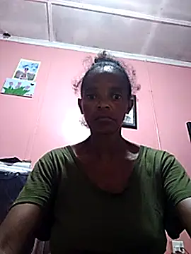 Snapshot of sweets_80 chatting on 03.14.25 sweets 80 online show from 03.14.25