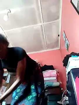 Snapshot of sweets_80 chatting on 03.17.25 sweets 80 online show from 03.17.25