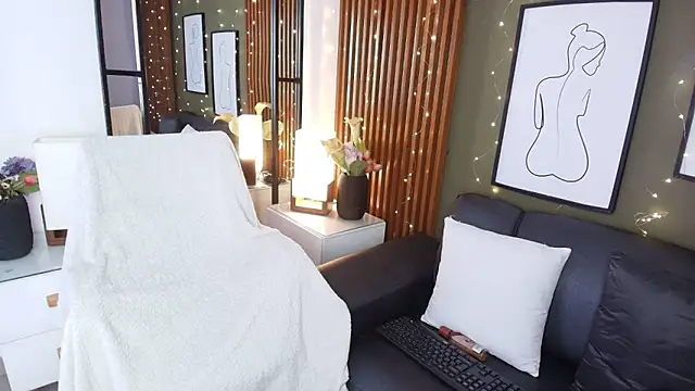 brigiitte rohan online show from 09.24.25