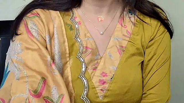 MIss-Naina online show from 11.27.25