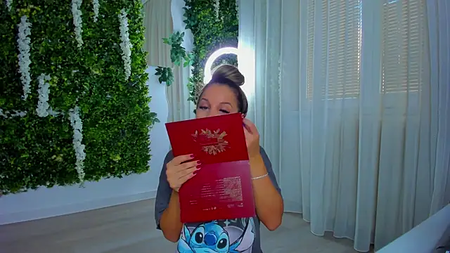 VivienCarter online show from 10.11.25