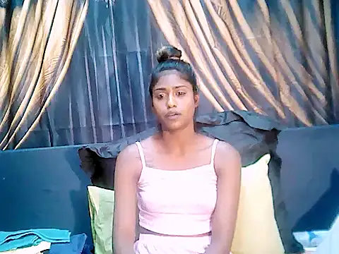 Snapshot of indiantimtim4u chatting on 12.05.24 indiantimtim4u online show from 12.05.24