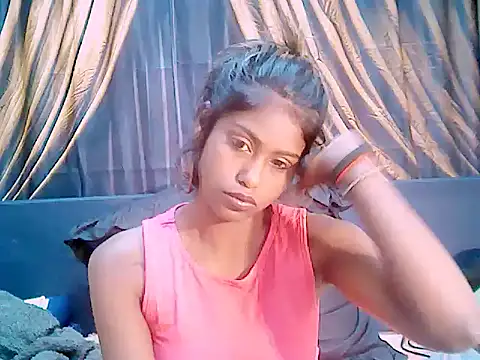 Snapshot of indiantimtim4u chatting on 12.14.24 indiantimtim4u online show from 12.14.24