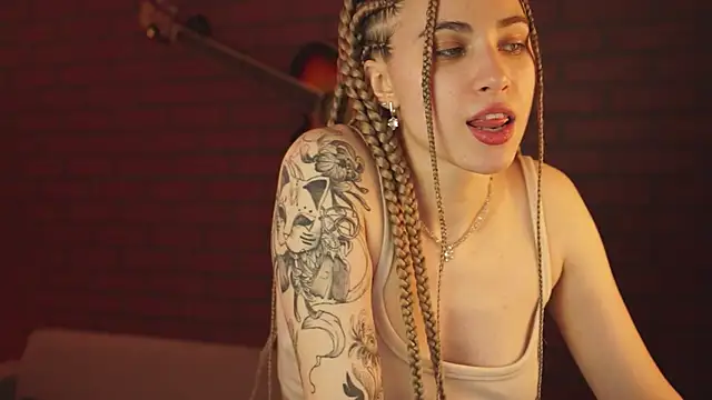 EllieCutes online show from 02.09.25