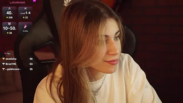 EllieCutes online show from 02.17.25