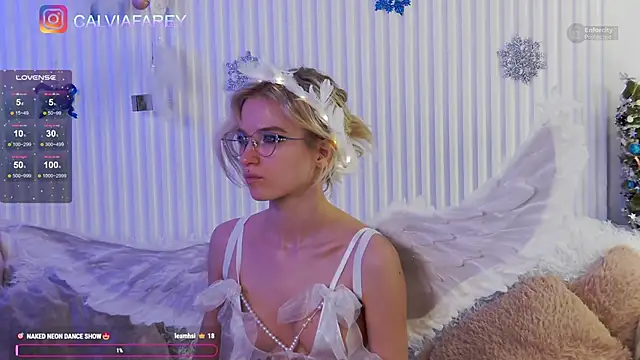 calviafarey online show from 11.29.25