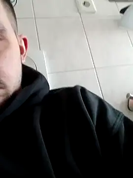 Snapshot of Thessalonikh chatting on 03.01.25 Thessalonikh online show from 03.01.25