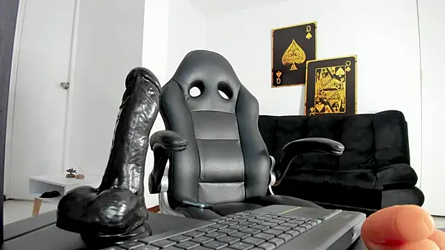 Martinafeet-qos online show from 02.06.25