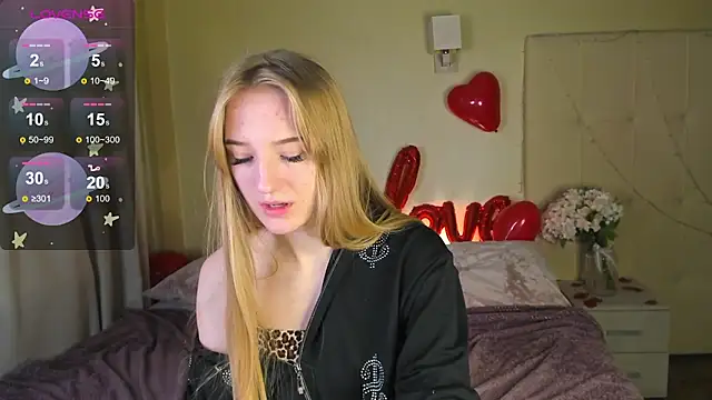 Snapshot of Stacy_River chatting on 02.15.25 Stacy River online show from 02.15.25