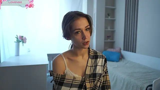 RennieLewis online show from 09.13.25