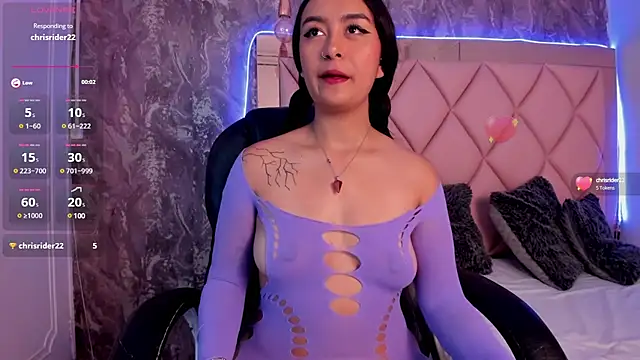 AntonellaQueenn online show from 01.29.25