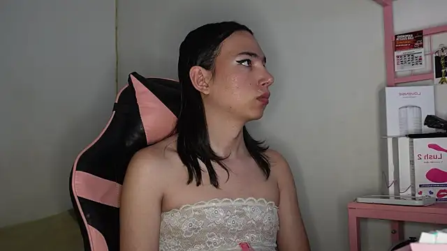 Flaream angel online show from 10.30.25