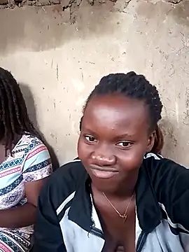 Black juicy24 online show from 03.12.25