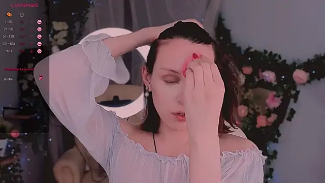  yourFoxy  online show from 12.21.24