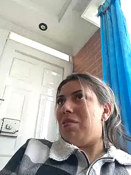 Sweel Leyva18 online show from 02.14.25