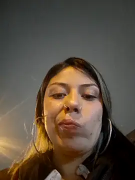 Sweel Leyva18 online show from 03.22.25