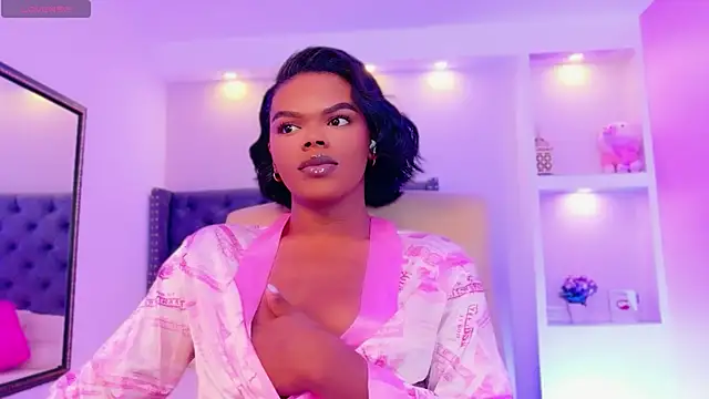 CamiEstrada online show from 09.10.25