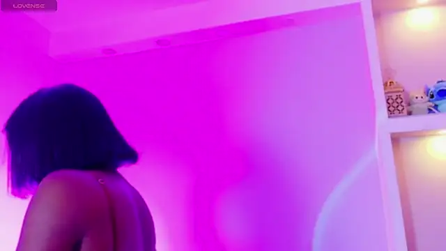 CamiEstrada online show from 10.24.25