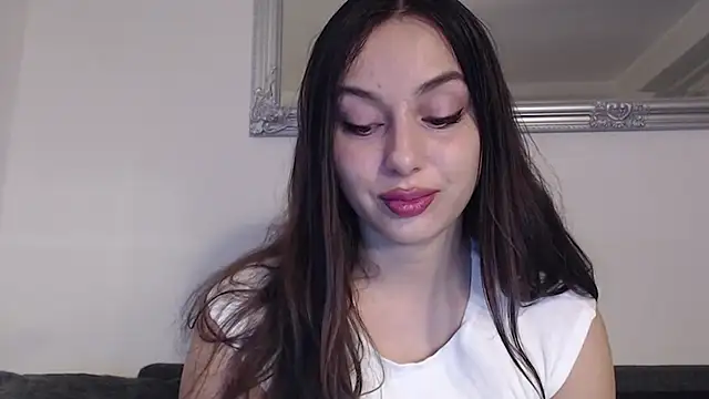 courtneyPerfect online show from 12.13.24