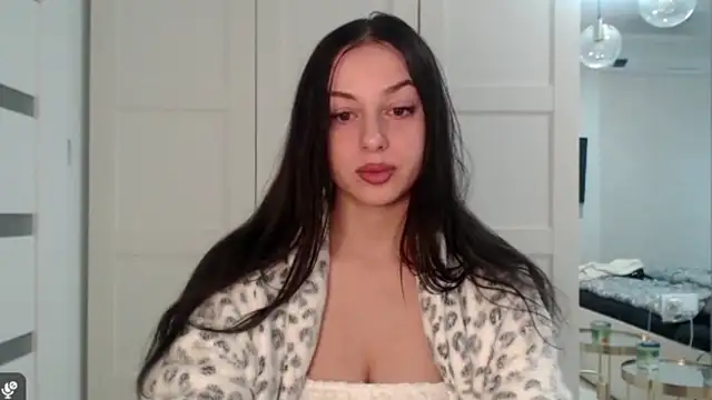 Snapshot of courtneyPerfect chatting on 02.12.26 courtneyPerfect online show from 02.12.26