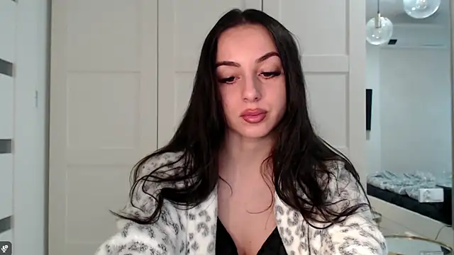 Snapshot of courtneyPerfect chatting on 02.17.26 courtneyPerfect online show from 02.17.26