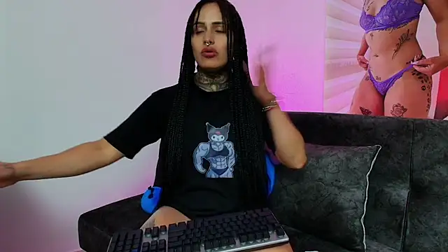 TinnaDawsom online show from 02.11.25