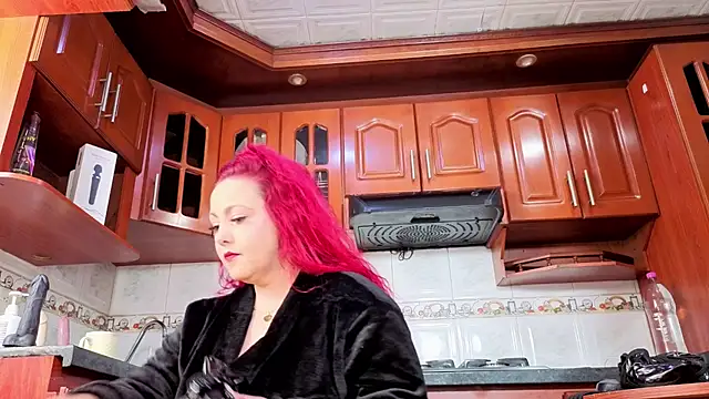 Snapshot of MirandaRossi chatting on 07.15.26 MirandaRossi online show from 07.15.26