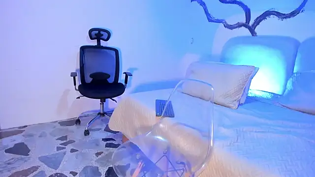 EthanTravis  online show from 01.23.25