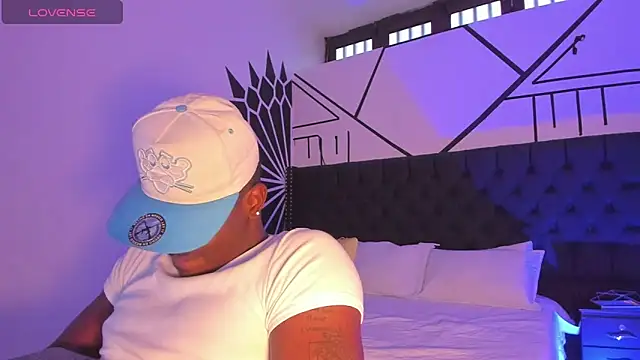 EthanTravis  online show from 01.27.25