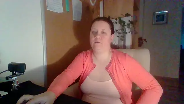 Snapshot of ReifeVenna chatting on 01.15.25 ReifeVenna online show from 01.15.25
