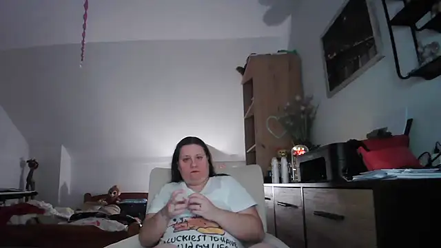 Snapshot of ReifeVenna chatting on 02.27.26 ReifeVenna online show from 02.27.26