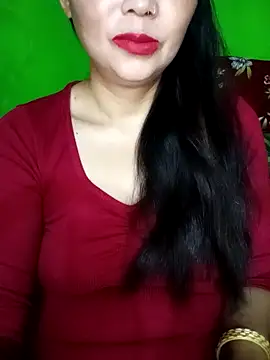 SAXYTannuja online show from 09.17.25