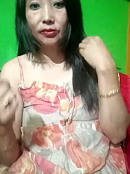Snapshot of SAXYTannuja chatting on 05.21.26 SAXYTannuja online show from 05.21.26
