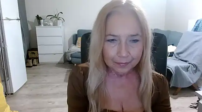 sofia xkiss online show from 01.14.25