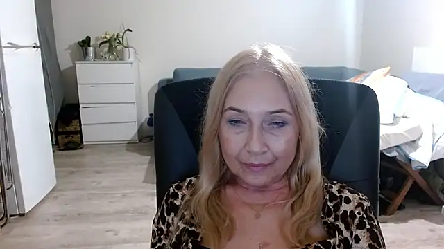 sofia xkiss online show from 01.27.25