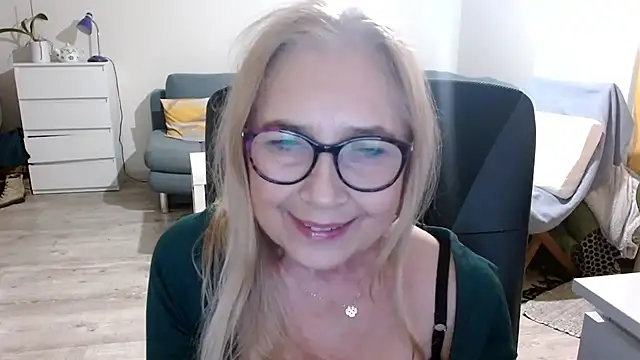 sofia xkiss online show from 01.31.25