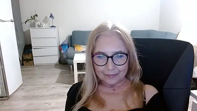 sofia xkiss online show from 02.13.25