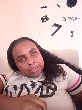 NicolVilla online show from 03.18.26